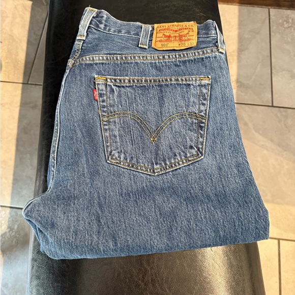 Levi Jeans - Picture 4 of 4